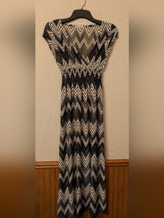 5th Love Dresses & Skirts - 5th Love Black and Cream Chevron Shirred-Waist Maxi Dress